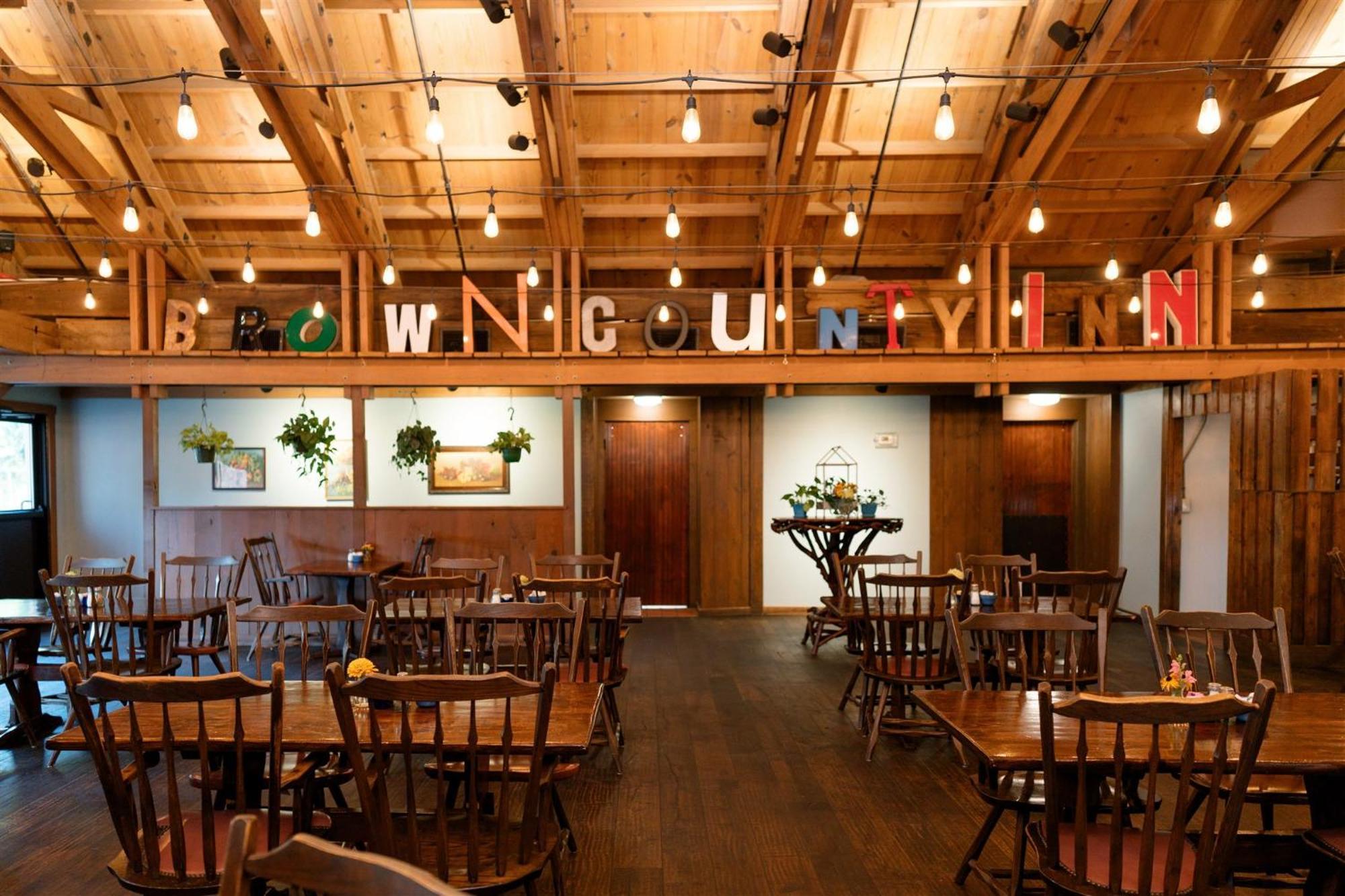 Brown County Inn Nashville Extérieur photo